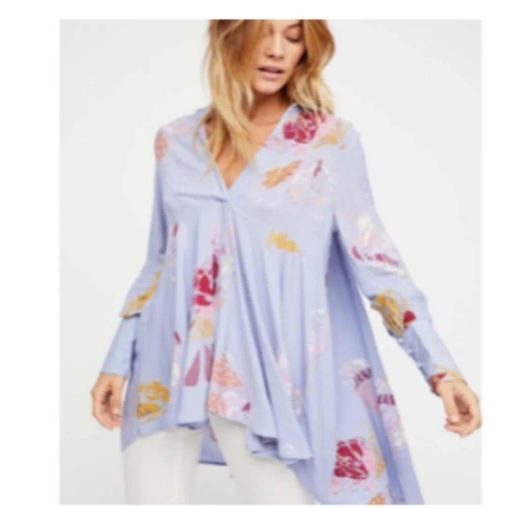 FREE PEOPLE BLUE CHAMBRAY FIELD OF BUTTERFLIES TUNIC